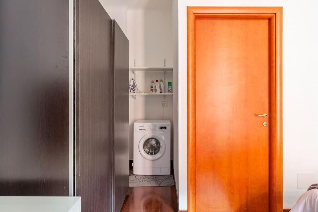 Modern Apartment In Milano Centrale Next To Metro M5 - Sarca 73 Екстер'єр фото