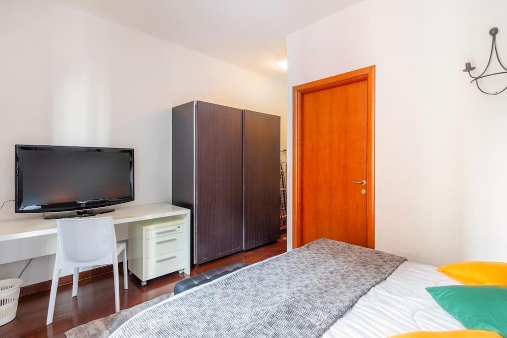 Modern Apartment In Milano Centrale Next To Metro M5 - Sarca 73 Екстер'єр фото